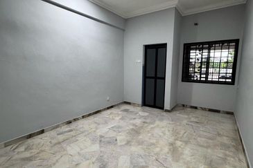 Jalan Meranti, Taman Sri Pulai, Kangkar Pulai, Johor