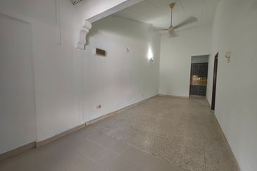 Jalan Selayang, Taman Pasir Putih, Pasir Gudang