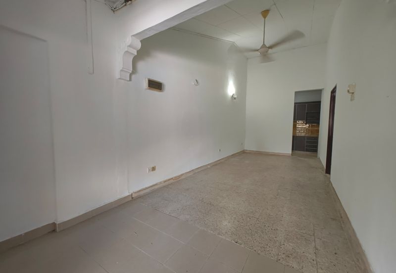 Jalan Selayang, Taman Pasir Putih, Pasir Gudang