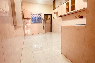 Jalan Sungai Keramat 8a, Taman Klang Utama