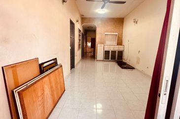 Jalan Sungai Keramat 8a, Taman Klang Utama