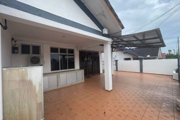 Jalan Api-Api 9, Taman Megah Ria