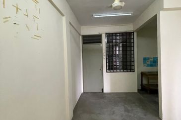 Level 2, Flat Taman Seri Orkid, Skudai