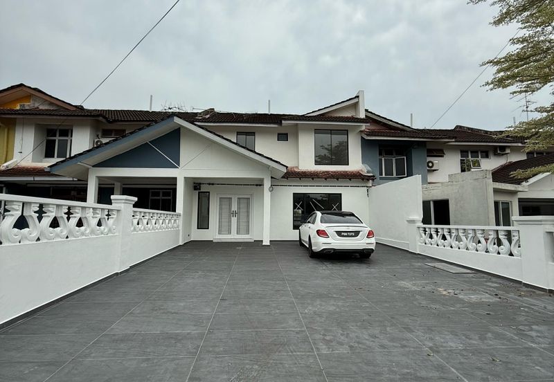 Jalan Bukit Kempas 2/14, Taman Bukit Kempas