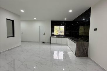 Jalan Bukit Kempas 2/14, Taman Bukit Kempas