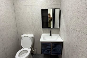 Jalan Bukit Kempas 2/14, Taman Bukit Kempas