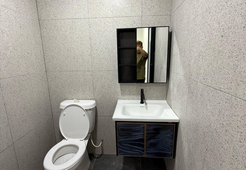 Jalan Bukit Kempas 2/14, Taman Bukit Kempas