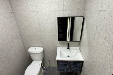 Jalan Bukit Kempas 2/14, Taman Bukit Kempas