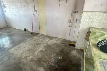 Flat Taman Ungku Tun Aminah