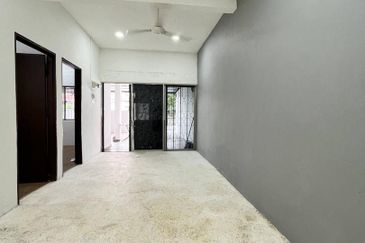 Unblock View @ Jalan Kelisa 1/1, Kluang