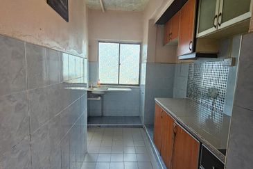 Pangsapuri Jasa @ Taman Mutiara Rini, Skudai