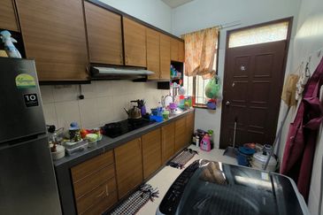 Jalan Perjiranan 10, Bandar Dato Onn