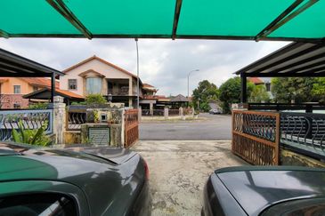 Jalan Perjiranan 10, Bandar Dato Onn