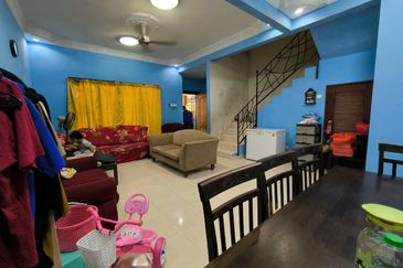 Jalan Perjiranan 10, Bandar Dato Onn