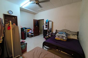 Jalan Perjiranan 10, Bandar Dato Onn