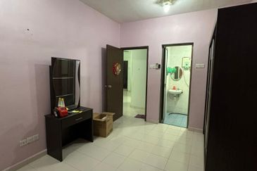 Villa Krystal, Bandar Selesa Jaya