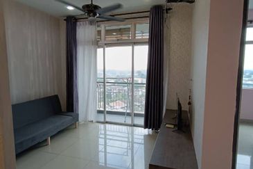 Eastbay Luxury Apartment