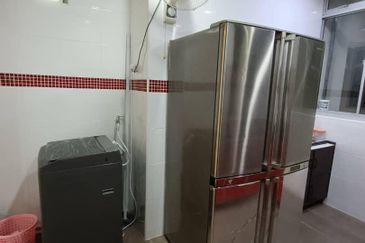 Eastbay Luxury Apartment