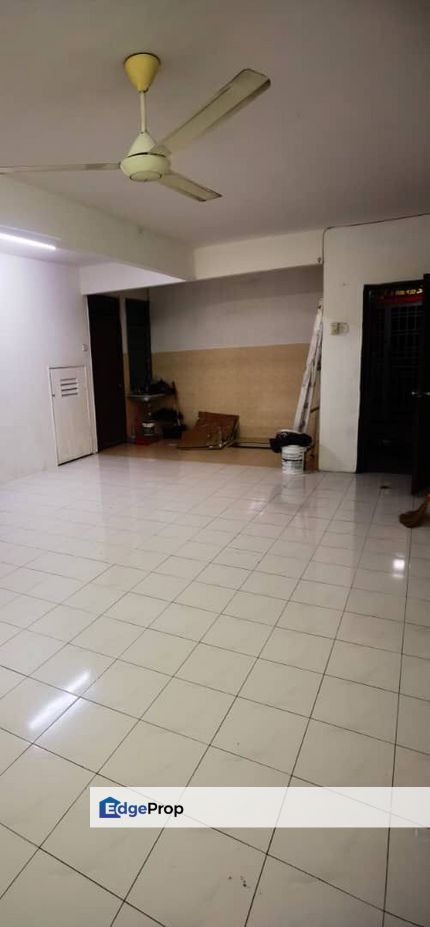 Rose Villa Apartment, Taman Putri Kulai, Johor, Kulai