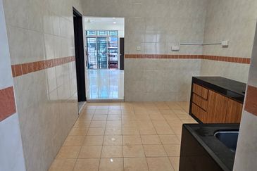 Fully Renovated @ Jalan Jaya Putra 3/xx, Bandar Jaya Putra, Johor Bahru