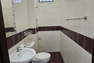 Fully Renovated @ Jalan Jaya Putra 3/xx, Bandar Jaya Putra, Johor Bahru