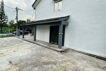 Corner Lot @ Jalan Delima,Taman Cahaya Masai, Pasir Gudang