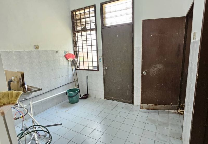 Jalan Sri Putri, Taman Putri, Kulai