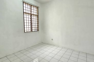 Jalan Sri Putri, Taman Putri, Kulai