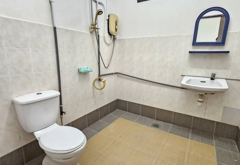 Jalan Sri Putri, Taman Putri, Kulai