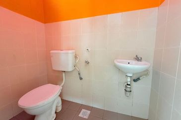 Corner Lot @ Jalan Pulasan, Taman Kota Masai, Pasir Gudang