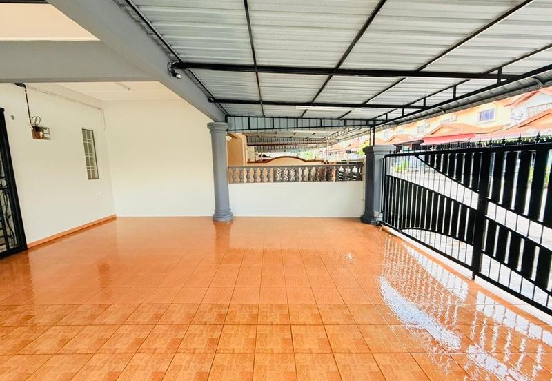 Corner Lot @ Jalan Pulasan, Taman Kota Masai, Pasir Gudang