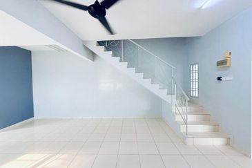 Corner Lot @ Jalan Pulasan, Taman Kota Masai, Pasir Gudang