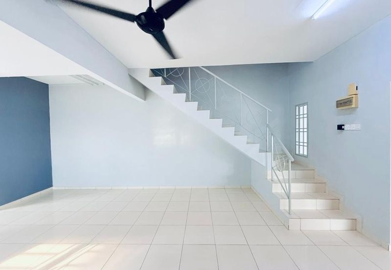 Corner Lot @ Jalan Pulasan, Taman Kota Masai, Pasir Gudang