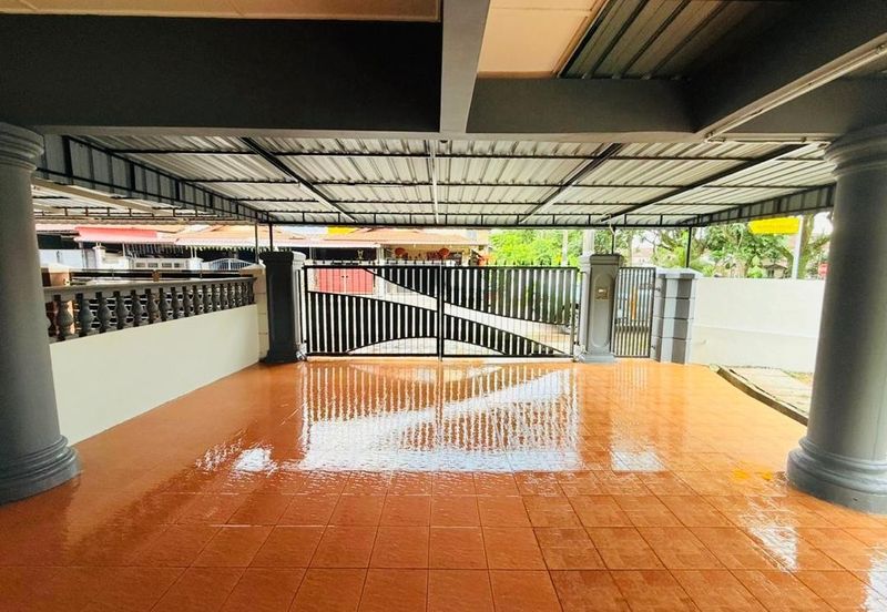 Corner Lot @ Jalan Pulasan, Taman Kota Masai, Pasir Gudang