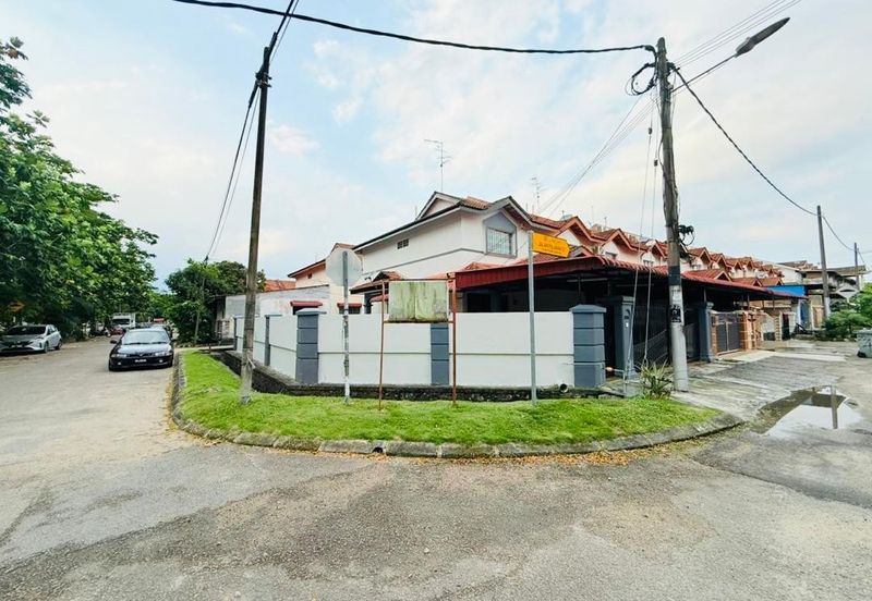 Corner Lot @ Jalan Pulasan, Taman Kota Masai, Pasir Gudang