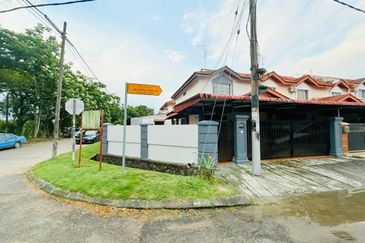 Corner Lot @ Jalan Pulasan, Taman Kota Masai, Pasir Gudang