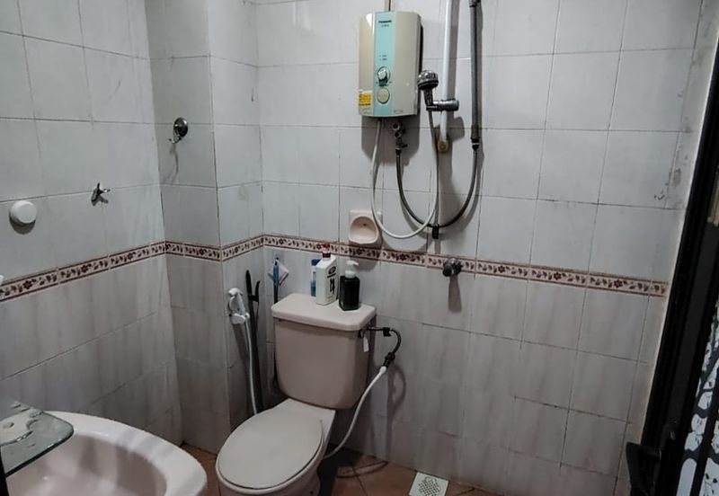 Jalan Titiwangsa 2/x, Taman Tampoi Indah