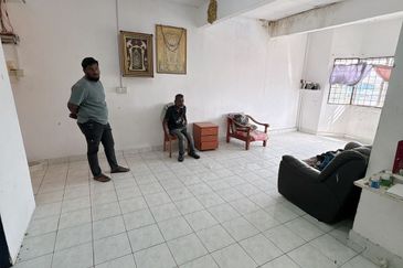 Pangsapuri Mutiara Subang, Shah Alam, Selangor