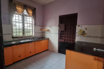 Corner Lot @ Jalan Bayu, Bandar Seri Alam, Masai, Johor