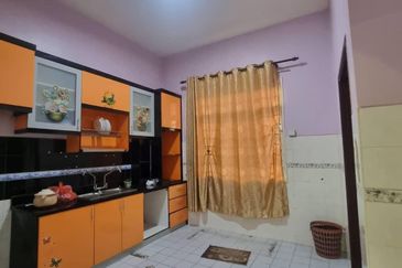 Corner Lot @ Jalan Bayu, Bandar Seri Alam, Masai, Johor