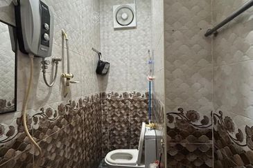 Corner Lot @ Jalan Bayu, Bandar Seri Alam, Masai, Johor