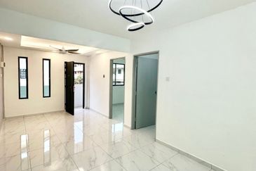 Flat Taman Ungku Tun Aminah