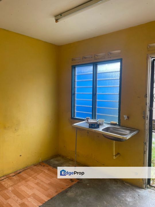 Jalan Delima, Taman Gunung Emas, Labis, Johor, Johor, Labis