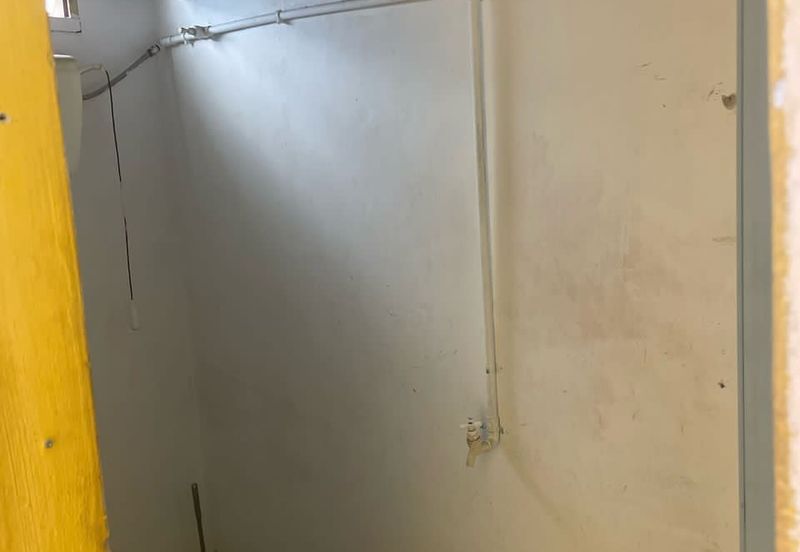 Jalan Delima, Taman Gunung Emas, Labis, Johor