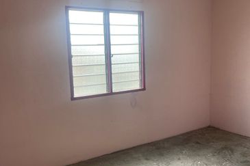 Jalan Delima, Taman Gunung Emas, Labis, Johor