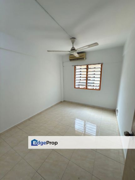 Flat Taman Plentong Utama, Jalan Bunga Daisi, Johor, Pasir Gudang