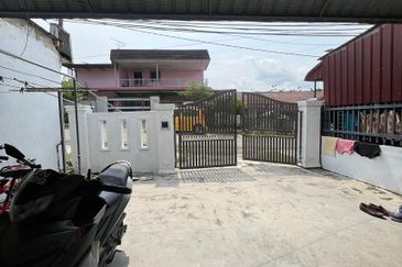  Jalan Tenggiri , Taman Saleng Jaya,  Senai