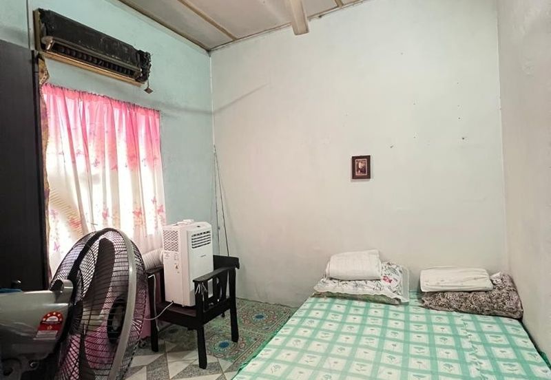  Jalan Tenggiri , Taman Saleng Jaya,  Senai