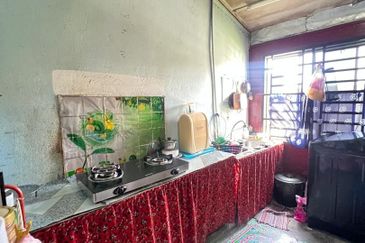  Jalan Tenggiri , Taman Saleng Jaya,  Senai