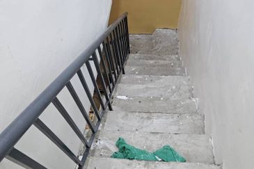 Fully Renovated @ Jalan Pulai Indah, Taman Pulai Indah